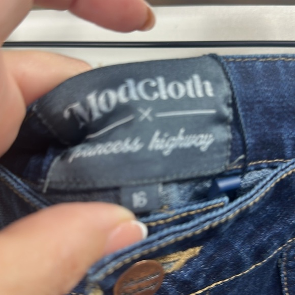 ModCloth X Princess Highway floral embroidered pockets wide leg jeans 16. NWT. - Picture 7 of 12